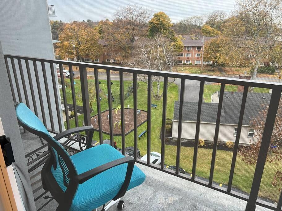 Brighton 5Th Floor Condo With Resort Amenities Рочестер Экстерьер фото